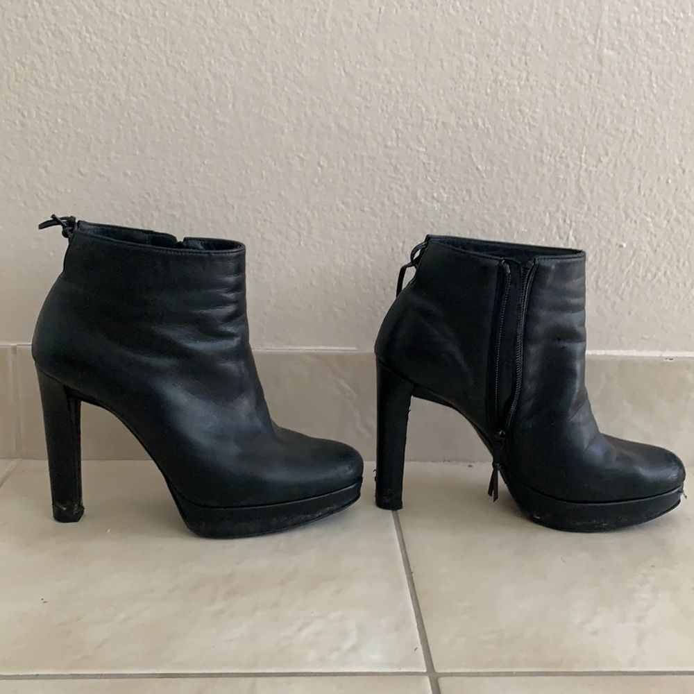 Stuart Weitzman bootie - Picture 2 of 7